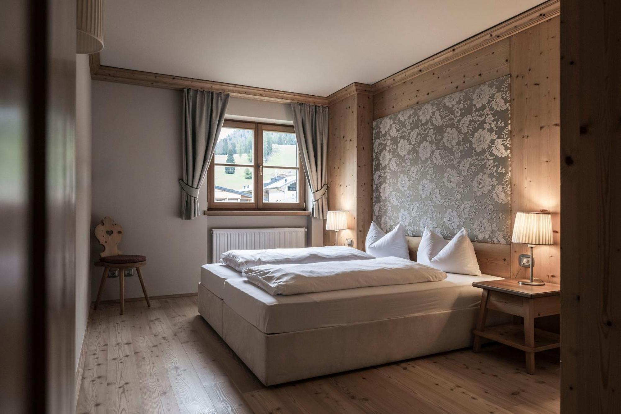 Post Alpina - Family Mountain Chalets San Candido Exterior foto